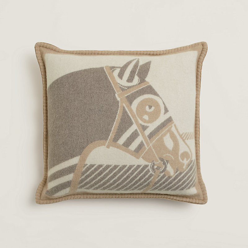 クッション 《馬着》 | Hermès - エルメス-公式サイト